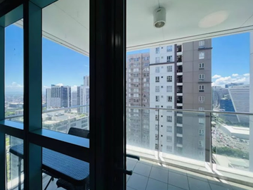 FOR SALE - Condo Unit with Balcony in Garden By The Bay Residence, Pasay City