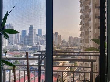 Brixton Place 2BR Two Bedroom with Parking near BGC FOR SALE WC202