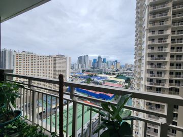 Brixton Place 2BR Two Bedroom with Parking near BGC FOR SALE WC202