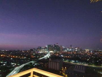 Brixton Place 2BR Two Bedroom with Parking near BGC FOR SALE WC202
