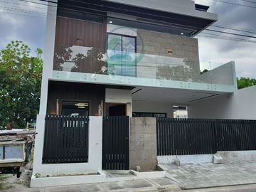 NEW MODERN SCANDINAVIAN DESIGNED HOUSE FOR SALE IN MABALACAT CITY