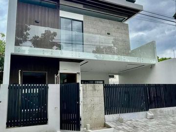 NEW MODERN SCANDINAVIAN DESIGNED HOUSE FOR SALE IN MABALACAT CITY