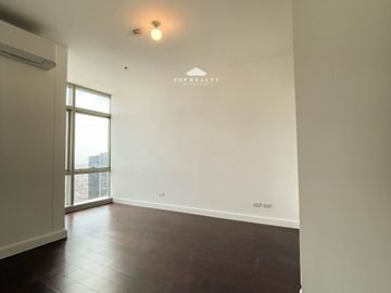FOR SALE: HIGH-FLOOR UNIT located at West Gallery Place, BGC, Taguig City