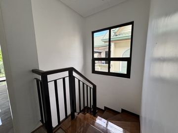 Modern 4-Bedroom Home in The Grand Parkplace Village, Imus – Move-In Ready!