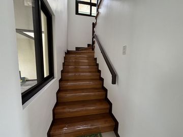 Modern 4-Bedroom Home in The Grand Parkplace Village, Imus – Move-In Ready!