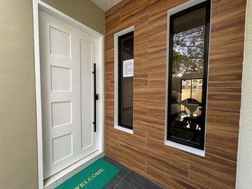 Modern 4-Bedroom Home in The Grand Parkplace Village, Imus – Move-In Ready!