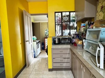 House and Lot for Sale with Spacious Car Parking in Pico, La Trinidad