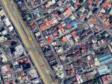 FOR SALE: RESIDENTIAL PROPERTY IN MAKATI MAYAPIS STREET NEAR BUENDIA