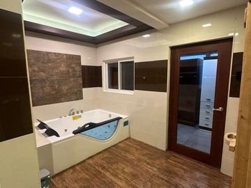 7BR HOUSE & LOT; AYALA WESTGROVE HEIGHTS - SILANG, CAVITE - FOR SALE