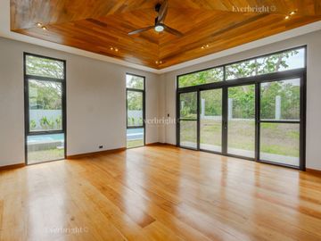 5BR HOUSE & LOT; MANILA SOUTHWOODS; CARMONA, CAVITE - FOR SALE