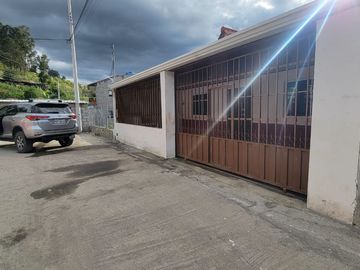 VENTA DE CASA DOS DEPARTAMENTOS GUALACEO