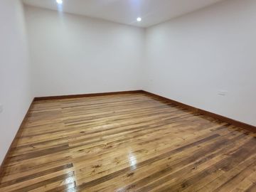 VENTA DE CASA DOS DEPARTAMENTOS GUALACEO