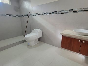 VENTA DE CASA DOS DEPARTAMENTOS GUALACEO