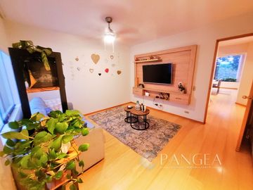 Exclusivo Duplex Frente a Parque y Terraza: a Una Cuadras de Monte Umbroso