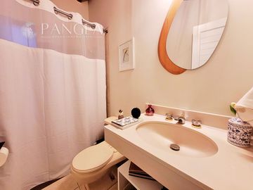 Exclusivo Duplex Frente a Parque y Terraza: a Una Cuadras de Monte Umbroso