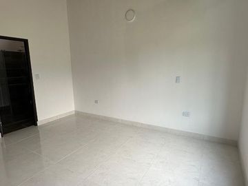 SE VENDE CABAÑA CHINACOTA