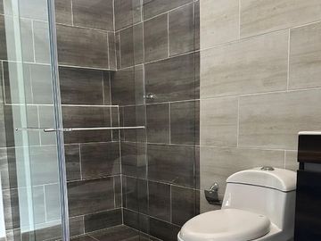 SE VENDE CABAÑA CHINACOTA