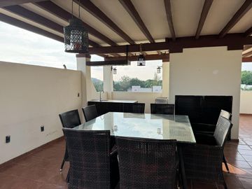 CASA EN VENTA EN FRACC. QUINTAS DE ANDALUS CARRETERA PASO DEL TORO, VER.