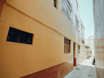 Se Vende Terreno A Cuadras Del Mercado Caqueta, San Martin de Porres.