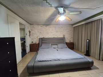 Casa en venta en Las Reynas