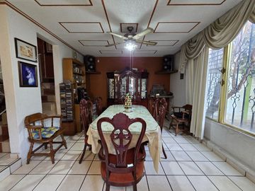 Casa en venta en Las Reynas