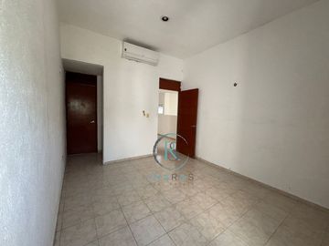 CASA EN VENTA EN RESIDENCIAL PRIVADA EN CIUDAD DEL CARMEN, CAMPECHE
