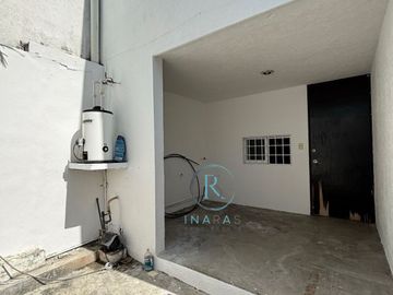 CASA EN VENTA EN RESIDENCIAL PRIVADA EN CIUDAD DEL CARMEN, CAMPECHE