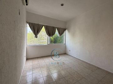 CASA EN VENTA EN RESIDENCIAL PRIVADA EN CIUDAD DEL CARMEN, CAMPECHE