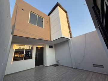 NVA. CASA EN VENTA 3 REC COLONIA MARGARITAS (NIÑO ARTILLERO) $2,390,000