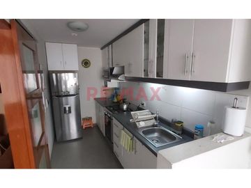 Se Alquila Departamento Full Amoblado En Barrio Medico