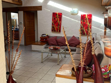 CASA EN VENTA EN AVANDARO A DOS AGUAS ESTILO VALLESANO