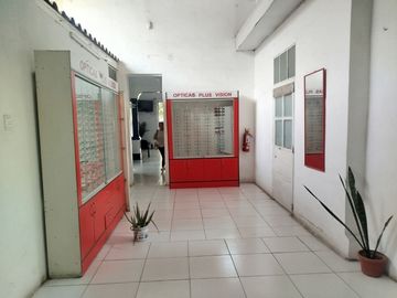 VENTA DE CASA - LOCAL COMERCIAL EN CHOSICA