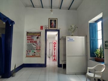 VENTA DE CASA - LOCAL COMERCIAL EN CHOSICA