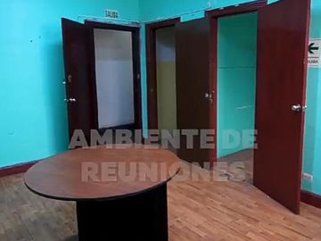 OCASION !!!!!!! LOCAL PARA EMPRESA , INSTITUTO, COLEGIO, UNIVERSIDAD, ACADEMIA ..SUPER CENTRICO
