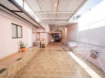 SE VENDE CASA EN PSJE TENO.