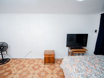 SE VENDE CASA EN PSJE TENO.
