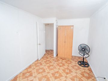 SE VENDE CASA EN PSJE TENO.