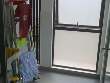VENDO LINDO DPTO DE ESTRENO DE 3DORM DE ESTRENO CERCA A PARQUES