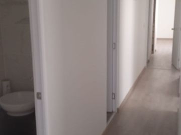VENDO LINDO DPTO DE ESTRENO DE 3DORM DE ESTRENO CERCA A PARQUES
