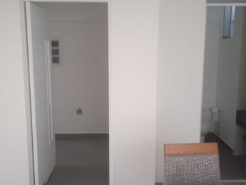 VENDO LINDO DPTO DE ESTRENO DE 3DORM DE ESTRENO CERCA A PARQUES