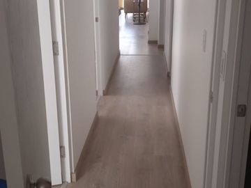 VENDO LINDO DPTO DE ESTRENO DE 3DORM DE ESTRENO CERCA A PARQUES