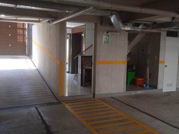 VENDO LINDO DPTO DE ESTRENO DE 3DORM DE ESTRENO CERCA A PARQUES