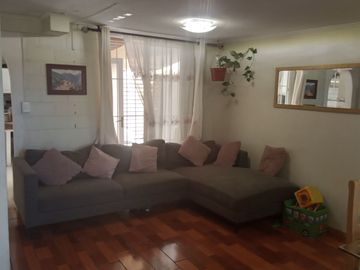 HERMOSA CASA EN PEÑAFLOR LAS PALMERAS