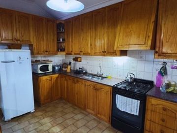 CASA EN VENTA SOBRE AV. GRANADEROS SAN RAFAEL MENDOZA