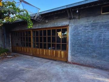 CASA EN VENTA SOBRE AV. GRANADEROS SAN RAFAEL MENDOZA