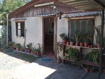 AMPLIA Y COMODA CASA EN PADRE HURTADO