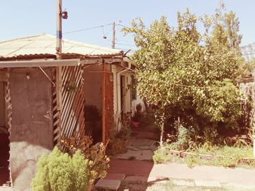 AMPLIA Y COMODA CASA EN PADRE HURTADO