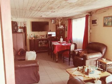AMPLIA Y COMODA CASA EN PADRE HURTADO
