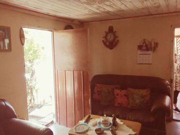 AMPLIA Y COMODA CASA EN PADRE HURTADO