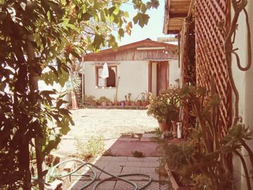 AMPLIA Y COMODA CASA EN PADRE HURTADO